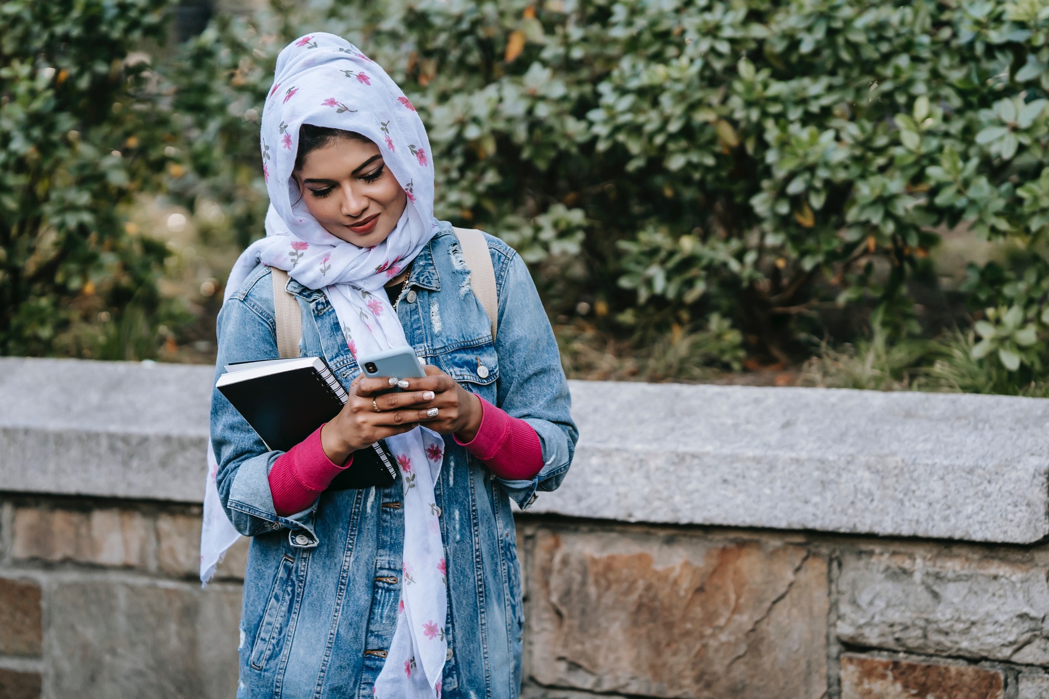 Arabic Women's Peer Support Group  Immigrant Services Society of BC  (ISSofBC)